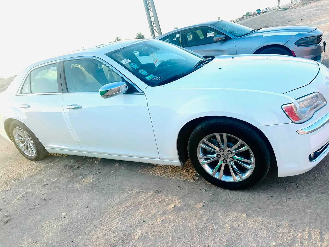 خليجيه 13 سياره واحد على واحد فول فتحه 175 وبيهه مجال مكينه 3600بيهه باب صبغ فقط والباقي كفاله عامه مكينه وكير وحداديه ***********رقم بغداد مكان واسط
