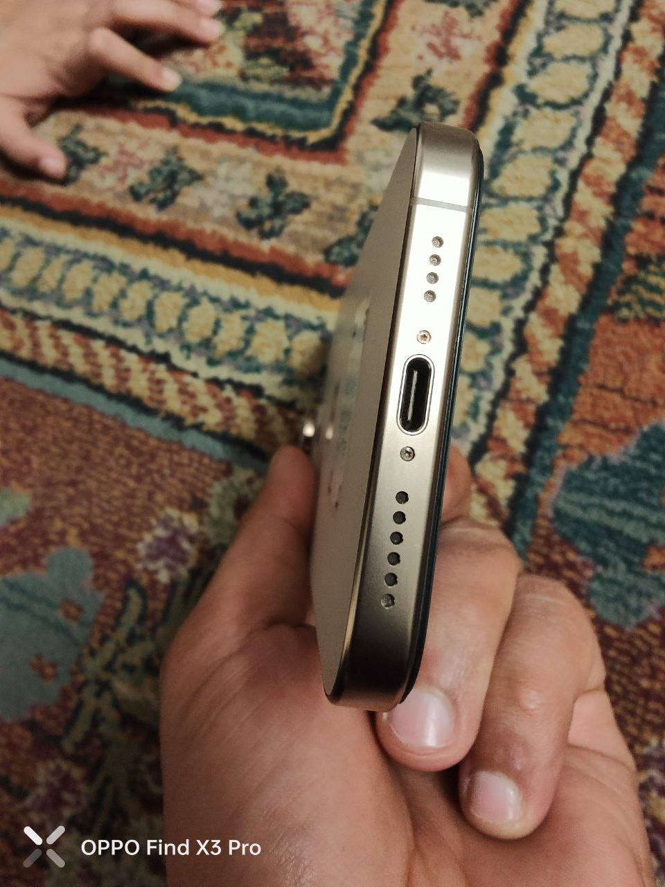 256G ,  شرق اوسط يدعم شريحة
نظافة 100% ، استخدام قليل ، صحة البطارية 94% ، مستبدل شاشة وبطارية اصليات درجة اولى ، مع لاصق شاشة وحافظتين جدد واير شحن كلهن اصليات ، مليون و50 فقط . او مراوس vivo x300 أو بورا 80 الترا


**إذا كنت صاحب هذا الإعلان وتريد حذفه لأي سبب، رجاءا أرسل رسالة إلى الدعم الفني**