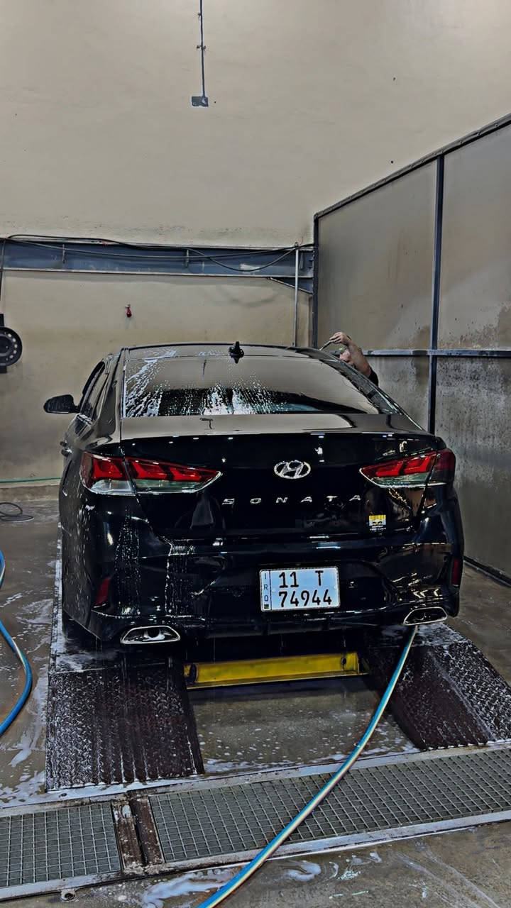 السلام عليكم سوناتا2018سبورت حادثها خلفي بدون ايرباك ماشيه92كير محرك مكفول سونار مرفق السعر135الرقم***********
