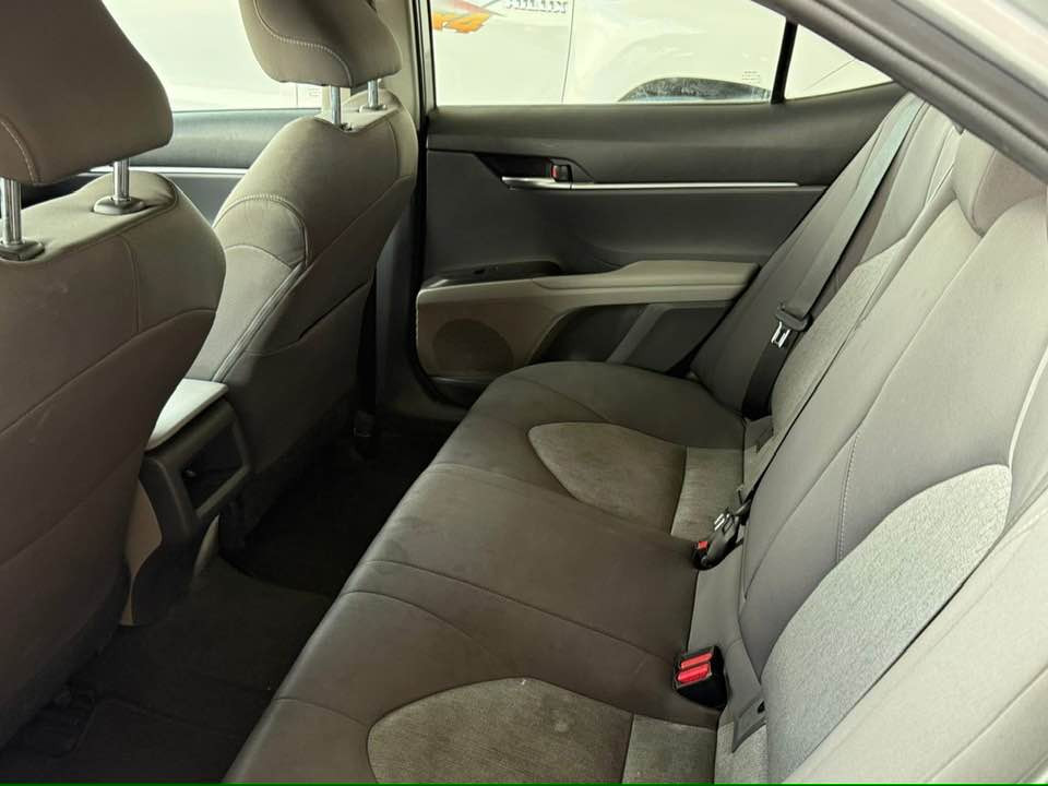 تويوتا كامري 
موديل ٢٠٢١ 
رقم اربيل الجديد 
مواصفات LE 
عداد المسافه ٤٣ الف 
السياره بيه الدعاميات فقط والباقي كفاله 
صور امريكا مرفقه ويه الصور 
العنوان الحبانيه
للاستفسار الاتصال على الرقم التالي
 

‭٠٧٨٠ ٧٣٥ ٨٢٤١‬
