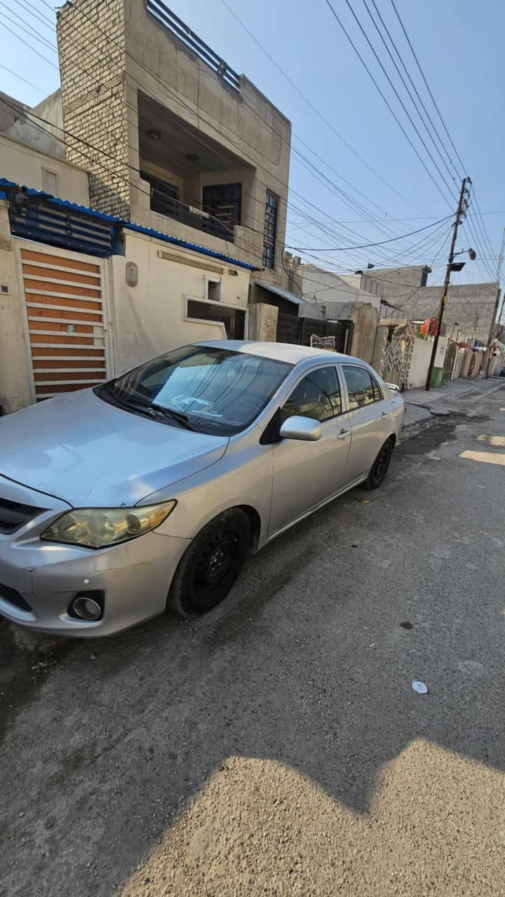 السلام عليكم كورلا موديل 2009 محدثه البجم 13 وارد خليجي ماشيه 200 الف السنوار مرفق بل صور السعر شده 100 وبيه مجال بسيط المكان بغداد بغداد المشتل ***********
