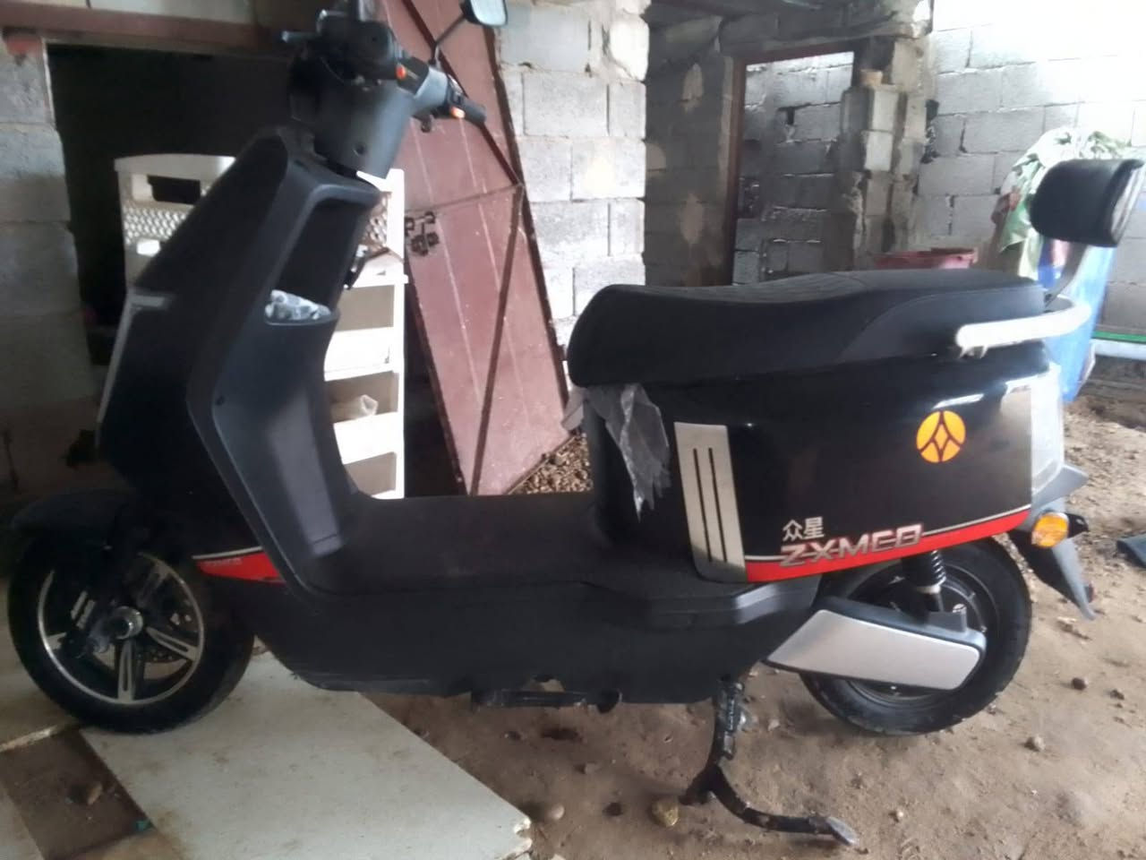 سلام عليكم دراجه شحن لبيع جديده
مكان بغداد بوب الشام /***********
