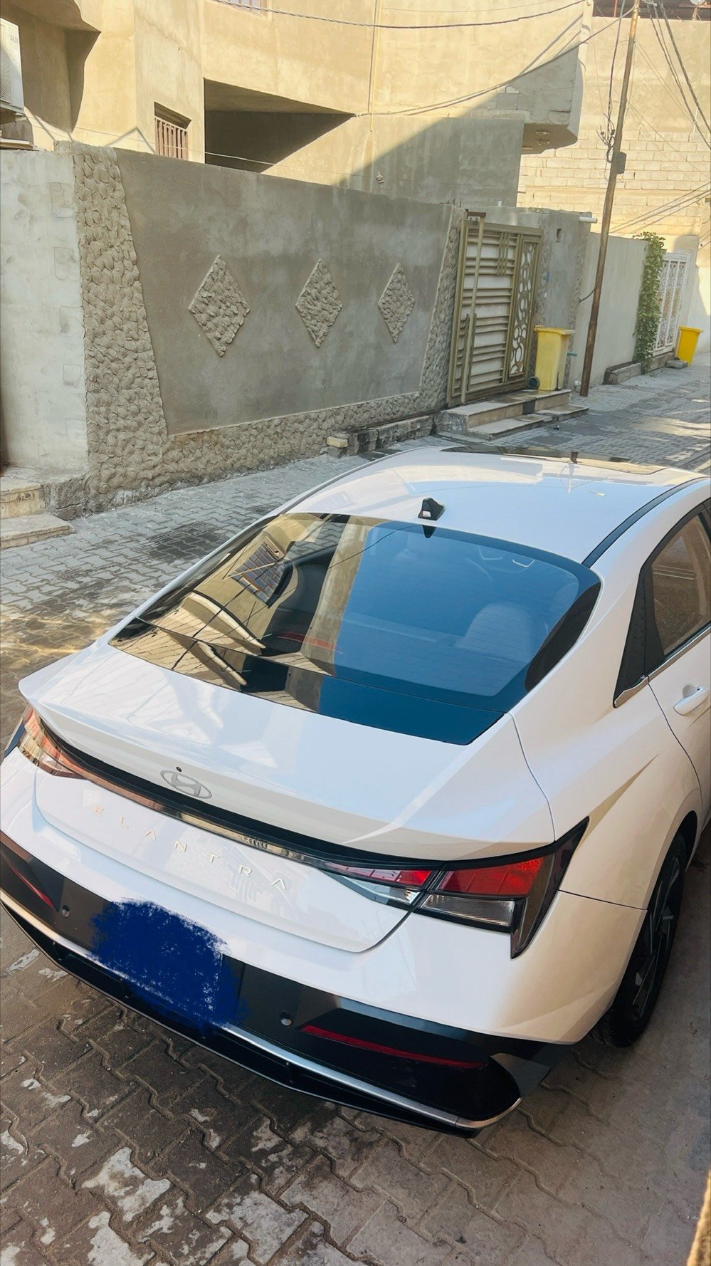 السلام عليكم

🚗 للبيع: هونداي إلنترا 2025 خليجي – تجميع صيني

الحاله: كفاله
ماشيه: 9km

📌 السيارة مسجلة رقم اربيل

💰 السعر: 153 وبيه مجال

📍 الموقع: البصره

📞 للتواصل: ***********

🔹 المواصفات:

• محرك 1500 سي سي – دبل نوزل

• فول المواصفات

• بصمة تشغيل

• فتحة سقف

• حساسات أمامية وخلفية

• كاميرا خلفية

• شاشة وسطية

• سايد بريك زر

• أوتو هولد

• لوحة ديجيتال Dashboard

• تبريد بطريقتين

• إضاءة LED نهارية

• مثبت سرعة (Cruise Control)