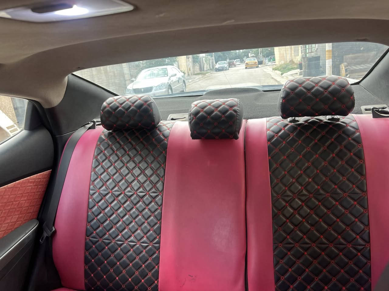 السلام عليكم الانترا سوداء اللون موديل ٢٠١٦ بغداد بأسمي تحويل ثاني يوم مواصفات بصمة كشنات تدفئة وتبريد وفتحة واشارات بالمري وشاشة اصلية وكاميرا اصلية سيارة فول مواصفات تحكم سترين جهتين سعر ١١٥ المكان المحموية رقم هاتف ***********   واتساب ***********
