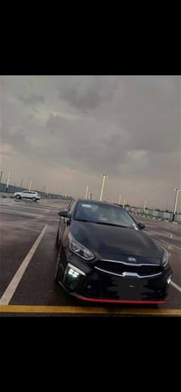 كيا فورتي 2021 (Ex)  فول فتحه سلايت السياره ماشيه 120 km 1 مكينه 2000 ...