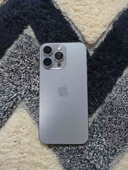 سلام عليكم 
للبيع ايفون 15 برو ماكس 

ذاكرة 256 

بطارية 87 

تلفون وتر بروف ممفتوح بعدة بحالة الوكالة 

فقط هاي نقطتين الي بل شاشة كما موضح بل صور 

جهاز جديد لون تيتانيوم مع كارتونة مطابقة 

العنوان كربلاء 

سعر 925 الف وبي مجال بسيط 

*********** 

***********
