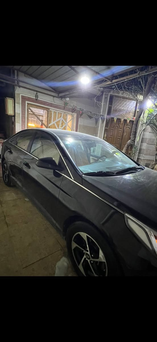 سوناتا 2017 اصلل ادواااات متؤمه شغللل فولل السياره ماتبين ابدد
كصه جنطه 
السياره بانزززززززززززين مو غازز ومحور اصل بانزين 
محرك 2400 
مواصفات 
شاشه جبيره 
دشبول بيانو 
كامره خلفيه 
منضومه زنون 
تحكمات ستيرن 
نضام درايڤ مود 3 مودات 
السياره نضييفه وجديده بمعنئ الكلمه 
كلشي بلادي 
محرك وكير كفاله حداديه خير 
تخم تاير جديد
السعر 67 بيها مجال قليل 
المكان بصره 
***********
