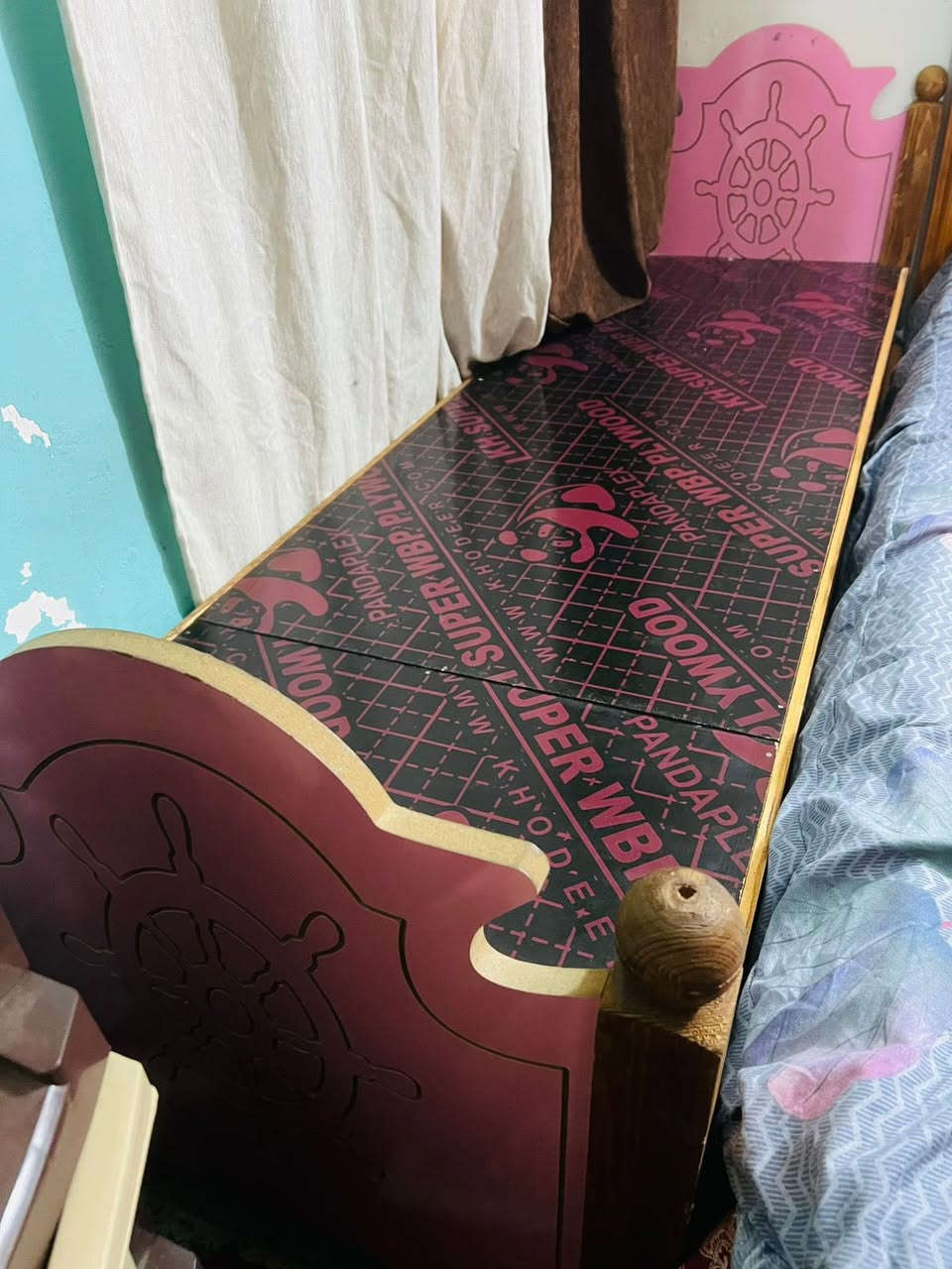 جربايه للبيع طولها 2 متر وعرضها60 سعر40
رحله وكرسي سعر15
متوفر خدمه توصيل ***********
