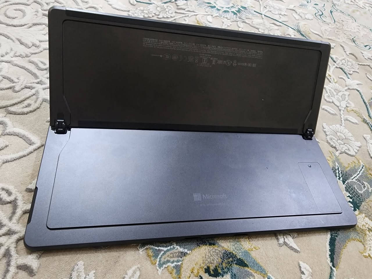 Microsoft Surface pro 11
Snapdragon x plus (10 cores)
16 gb ram ddr6
512 gb disk 
13" touch screen 3k 120 Hz 

جهاز راقي من مايكروسوفت، مستعمل قليل جدا، نظافة 100%، شحن يدوم نهاري كامل مع أداء قوي... جهاز غني عن التعريف

السعر مليون و مية الف دینار ( الجهاز فقط)

لابتۆبێکی ناوازە، کەم بەکارهاتووە 100٪ خاوێنە، پێناسی ناوێ....

نرخی  ملیۆن و سەد هەزار دینار....


**إذا كنت صاحب هذا الإعلان وتريد حذفه لأي سبب، رجاءا أرسل رسالة إلى الدعم الفني**