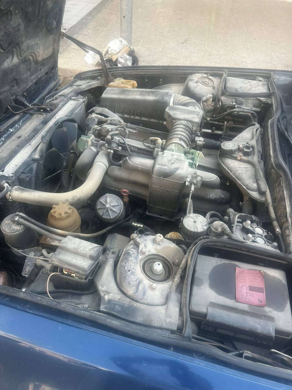 BMWللبيع سعر35مديل 91صبغ ***********جماليه تبريد گير
