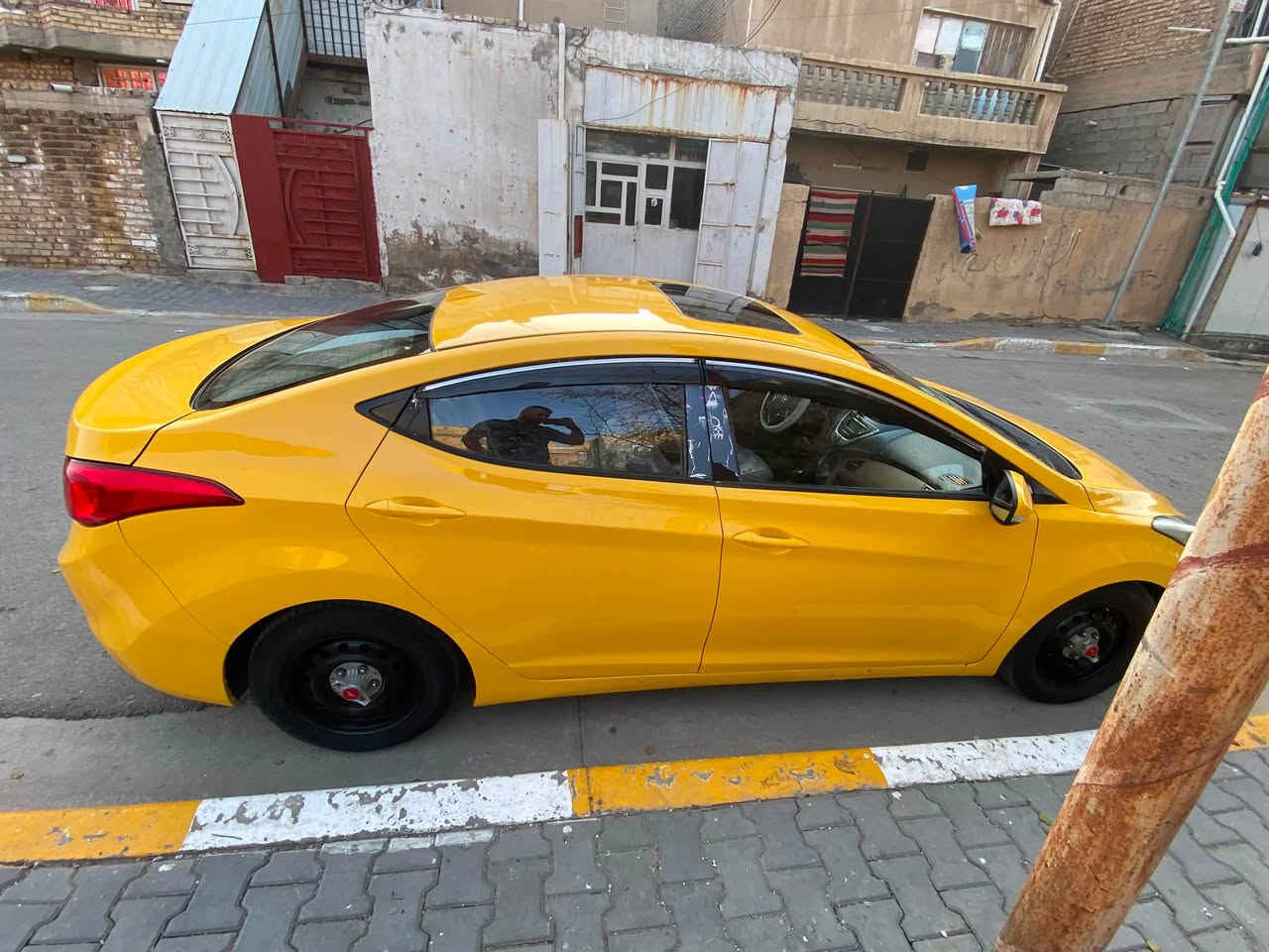 النترا 12 فول مواصفات عدا البصمة حادثها جاملغ عكس السايق
السياره جاهزه من كل النواحي  فول مواصفات عدا البصمة  
     مكينه 1800 دوش
    مكينه وكير  خير من الله 
     تخم تاير جديد 
    صدر امامي خلفي جديد
    مواصفات السياره 
   تدفى كشنات 
       فتحة
     اشارة ترحيب 
شاشه صغيره 
 تحكم اربع جهات
    مانع انزلاق 
       ايكو 
     حساس خلفي 
     تحكم مري 
  نظام مثبت سرعة 
حساس ABC
السياره مال جناي اي نقص مابيهه السياره نفس الصور 
العنوان بغداد السعر 86 رقم الهاتف
***********

