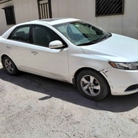 سيراتوا.  2013  المواصفات فول الفول  بصمه +شفتات ستيرن+فتحة سلايت+  حس...