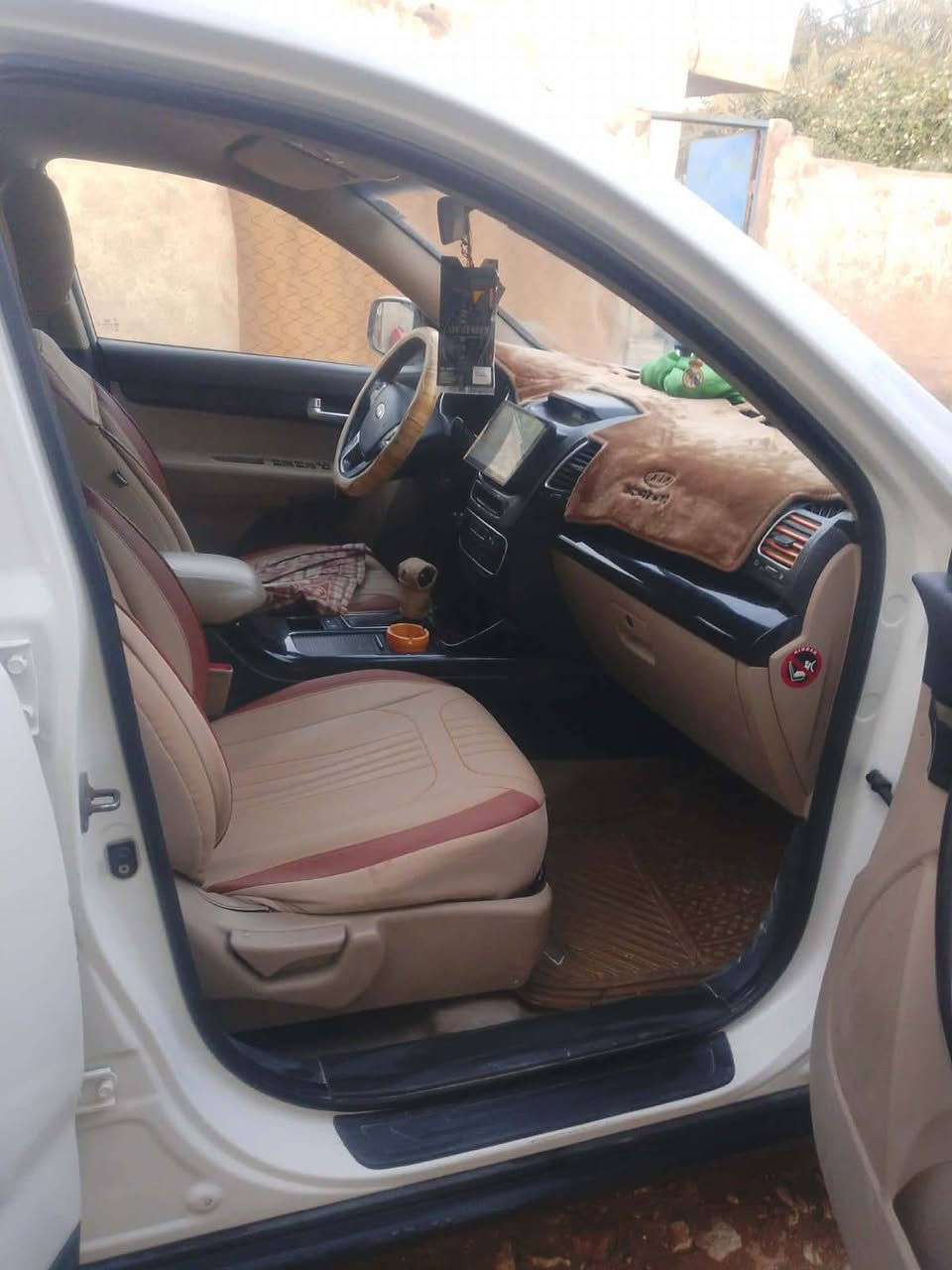 السلام عليكم.. للبيع موديل 2014 المكان السماوه الخضر الإتصال ***********
