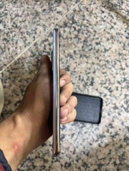 سلام عليكم هواوي Nova 9se ذاكره 128 مكسور بس الضهر وشاشه سليمه سعره 155 الف شراي يتصل مكاني كربلاء ***********
