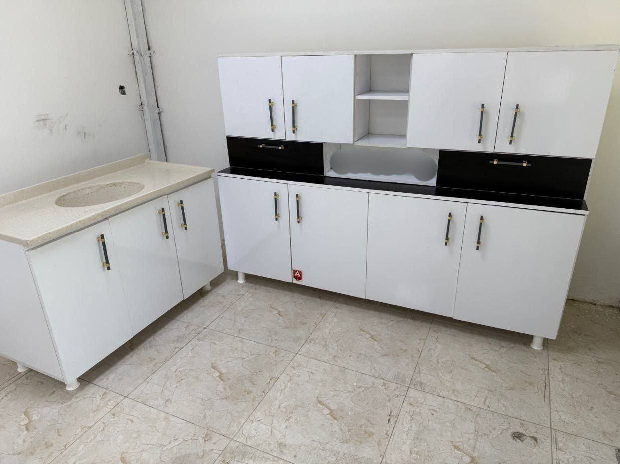 كاونتر خشب تركي mdf تفصال 👉✨️
قياس مترين سنك متر و٢٠ 
#السعر 300


**إذا كنت صاحب هذا الإعلان وتريد حذفه لأي سبب، رجاءا أرسل رسالة إلى الدعم الفني**