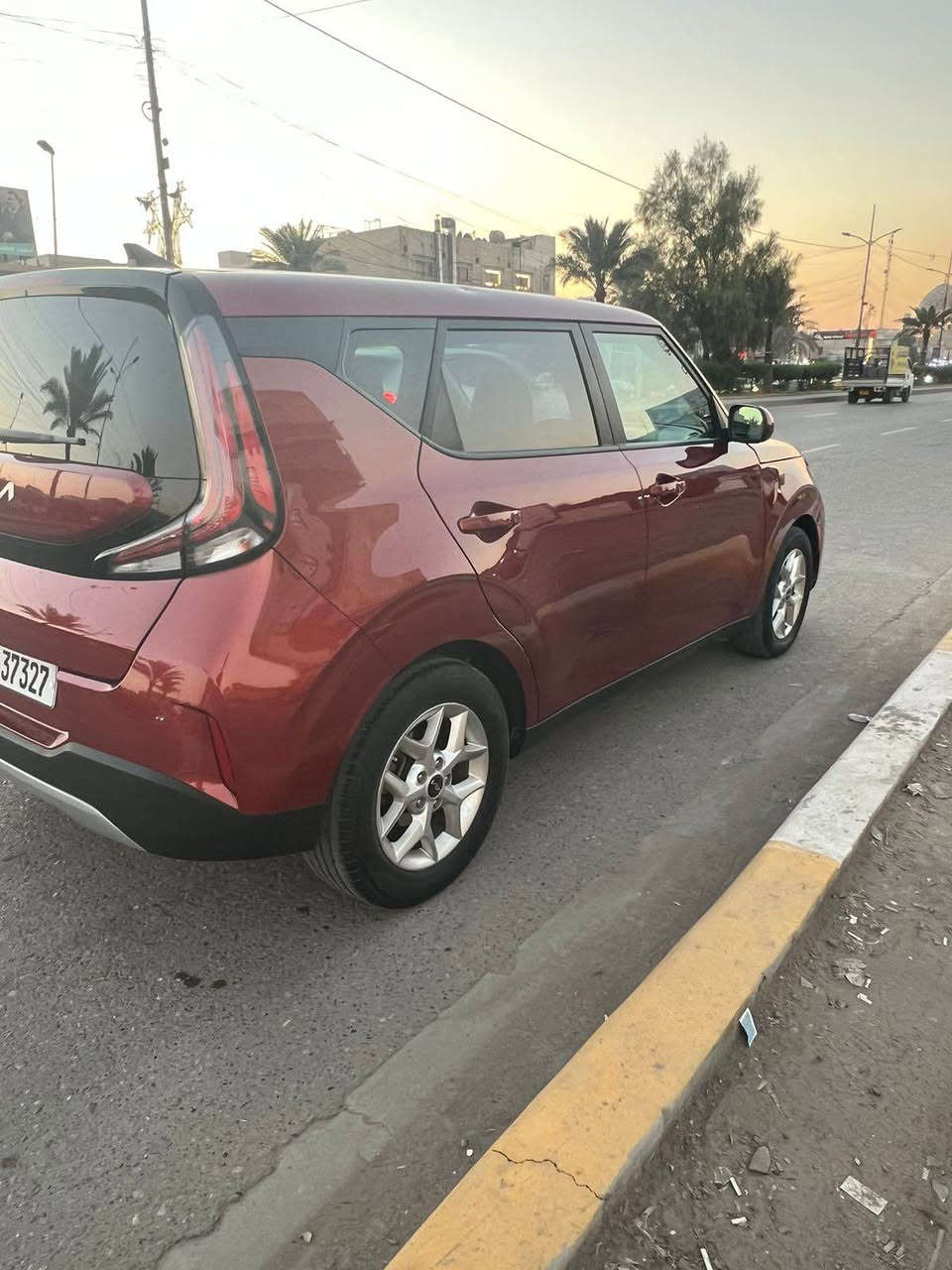 سول ٢٠٢٣ وارد حادث جاملغ وبنيد ايرباك استيرن بيها تصليح بالدواخل  /////ماشية ١٦ الف السيارة كلش نظيفة
فول مواصفات بصمة شاشة كبيرة كشن كهرباء
رادرات من كل الجوانب
عدا الفتحة والجلد
لايت عدسات زرع اصلي 

سعر مناسب بسمي تحويل مباشر صور الحادث بالمنشور

سعر ١٤٣ مجال بسيط 

*********** بغداد, العراق
