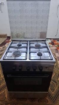 السلام علیکم طباخ للبيع شغال ونضيف التواصل عن هذا الرقم 07773851160