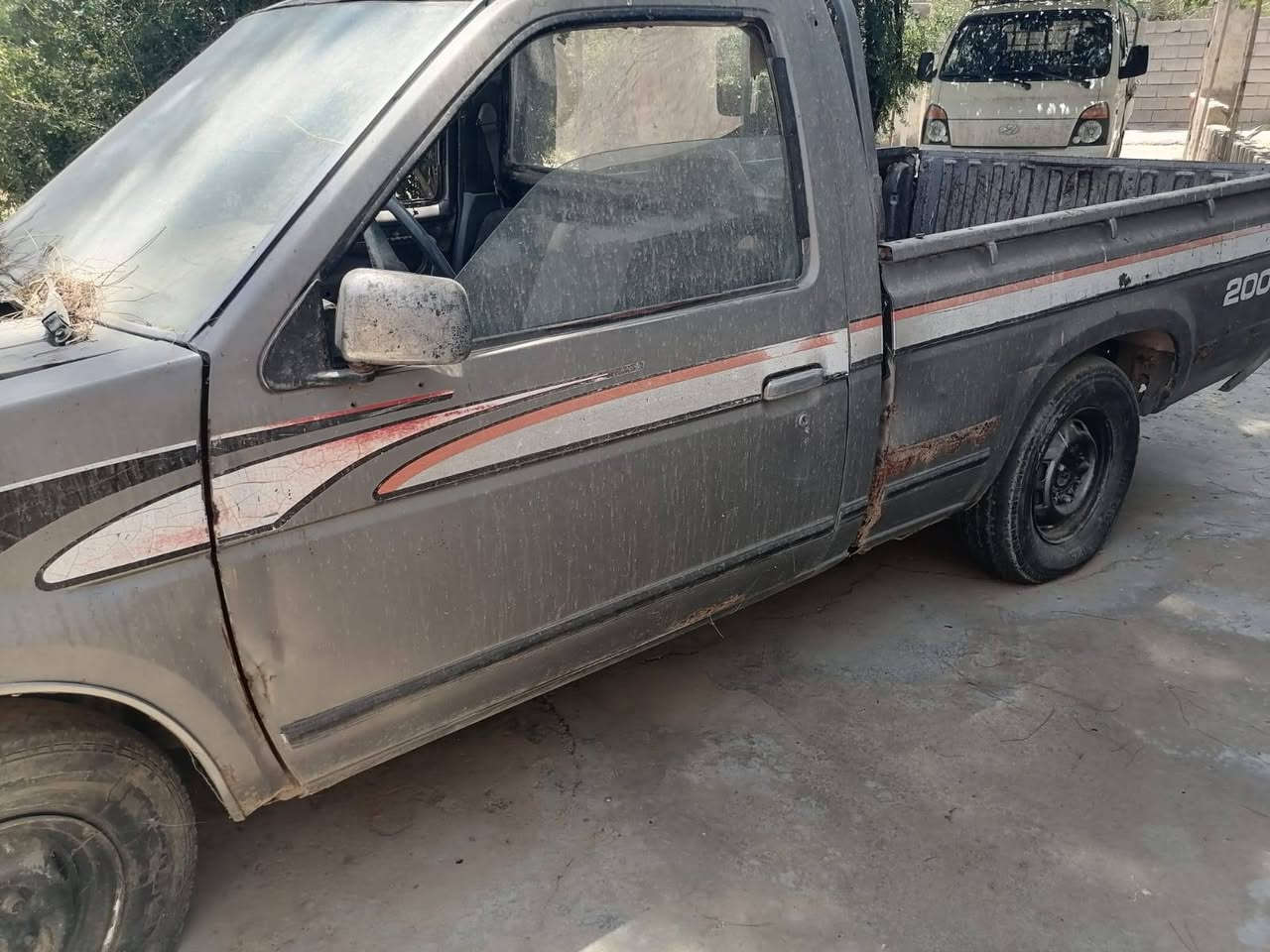سلام عليكم بيكم نيسان كير شرط محرك مجفت جديد حالين بي كازكيت بيها رقم وسنويه بس ماندل صاحبها صدر جديد باتري جديد تايرات نص عمر  ابيع كوم حديد كوم حديد مكاني صلاح الدين مكيشيفه السعر 13ورقه وبيها مجال بسيط حك جيتك هاذ رقم صاحبها ***********
