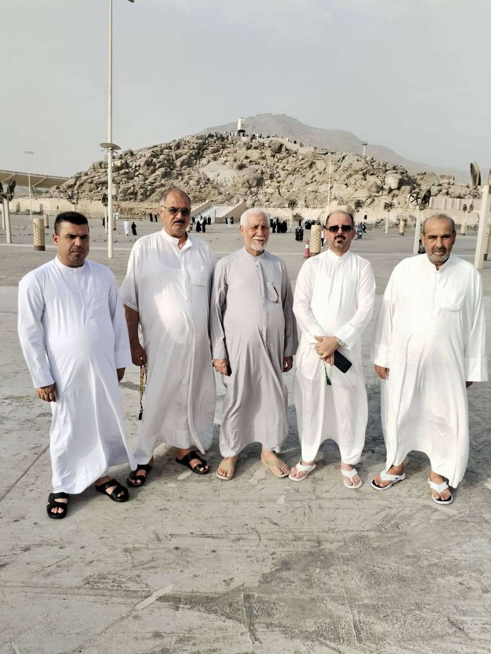 📸التقرير المصور :-

📍زيارة جماعية لمعتمري حملة ابي تراب للعمرة والسفر 
في مزارات  مكة المكرمة :-

🕌  
عرفة
📍 مكة المكرمة 

📅 الثلاثاء 2026/7/20
✈️ رحلة الطيران 2026/7/12
***********
***********
