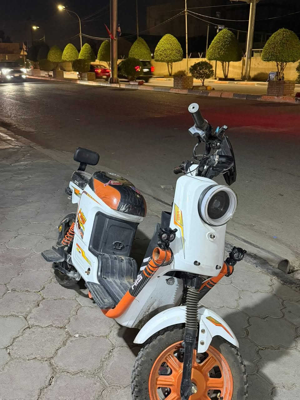 دراجه R9 للبيع موديل 26 بطاريات جدد صار 23 يوم من شديتهن 5/26 شديتهن جدد اصليات ودراجه نضيفه شوف عينك سعر 450 بيها مجال حك الجيه مكاني ديالى بعقوبه


**إذا كنت صاحب هذا الإعلان وتريد حذفه لأي سبب، رجاءا أرسل رسالة إلى الدعم الفني**