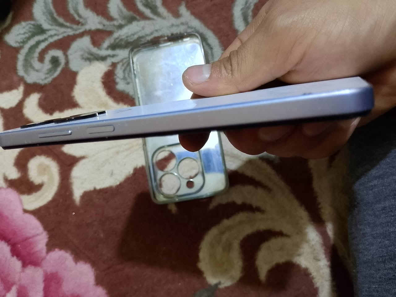 انفنكس سمارت 8 ذاكره 128 نضيف ادفع سعر عجبني ابيعك مكان موصل حي الانتصار ***********
