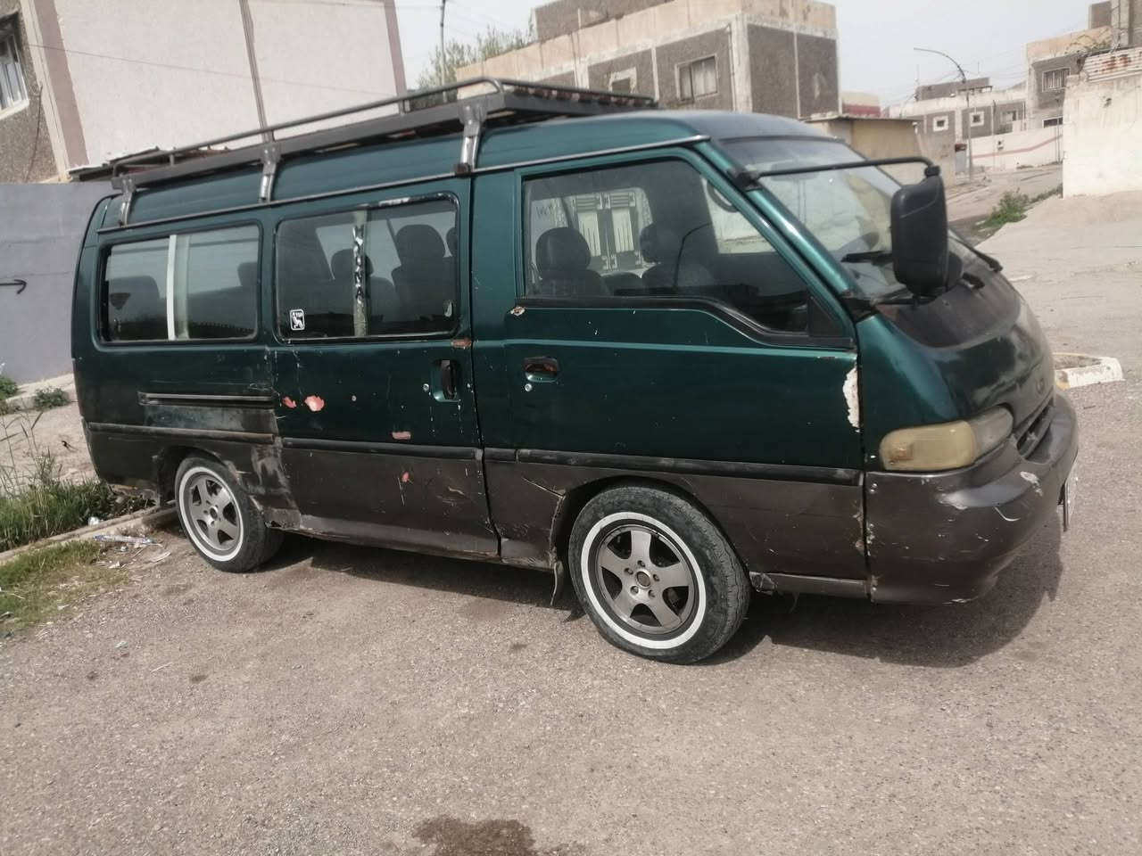 هونداي 95 مشروع وطني انا الشرعي مكينه وكير شرط بيها حصه سعر 42 وبيها مجال 
***********
***********
