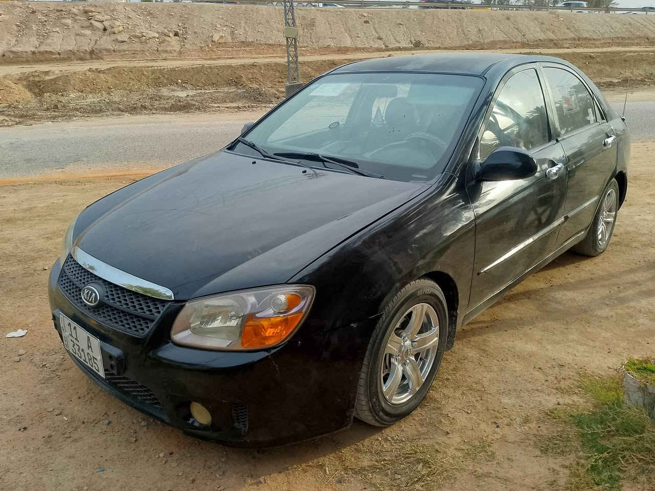 يالله للبيع كيه سبكترا ٢٠٠٥ جاهزه من كلشي محرك حاويه تبريد جاهزه وحداديه وتخم تاير رقم بغداد السياره كير عادي  السعر ٥٨ وبهه مجال لطبين، ***********
