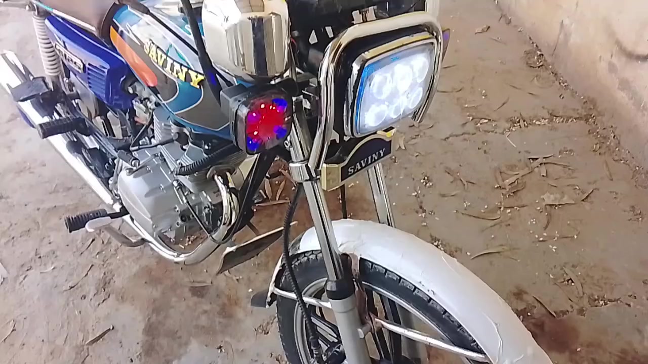 السلام عليكم دراجه سيفان موديل 2021 كهربائيات كلها شغاله تخم تاير كلشي جديد السعر 500 الف وبيها مجال حك الجيه /عنوان: بعقوبة
***********
