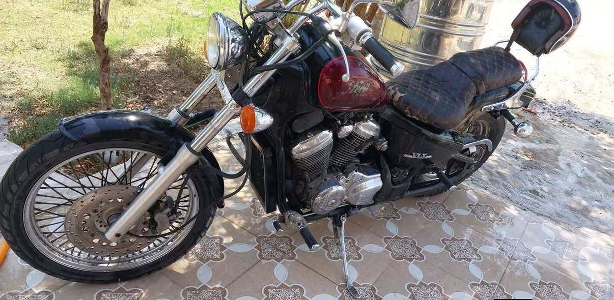 سلام عليكم ورحمه الله شباب من رخصه الادمن والمدير الكروب دراجه هارلي ستيد بلادي بلادي للبيع نضيفه فول كير ومحرك وكشر وكهربائيات فول واوراق أصولية .جنطة والجادر مالتهاا هم موجودات مكان ديالى بعقوبة ***********
