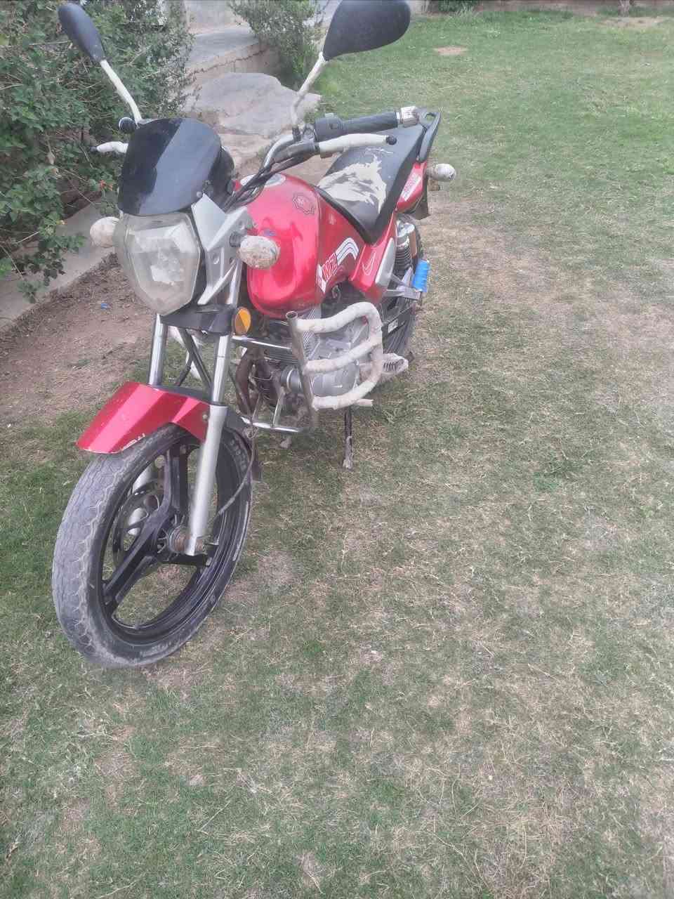 اسلام عليكم
للبيع موطور سنكي مديل 2016 محرك 150mz 
اوراق كامله اصوليه كهربائيات كلها شقاله تايرات جدد  دبلات جدد موطور حيل جديد برقي ماناقصه
السعر 750 وبي مجال 

***********
