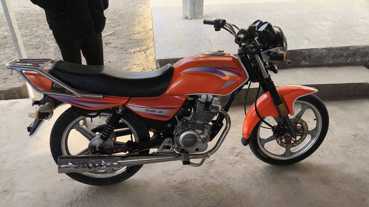 سلام عليكم دراجه عضم موديل 23محرك مفتوح شغل مضبوط اوراق استنساخ السعر 650بيها مجال قليل مكاني السده الهنديه  ***********
