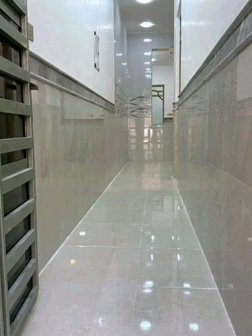 💎دار البيع اليشيشان الثانيه 💎
قرب مدرسة🏫 ابو القاسم الخوئي 
المساحة 100/م بناء حديث 
طابو صرف جاهز اللسكن 
💎💎💎💎💎💎💎💎💎💎
  اللاستفسار على رقم الهاتف 
ابو براهيم العبودي يم صاحبر رقم اسعار. لبيوت***********
