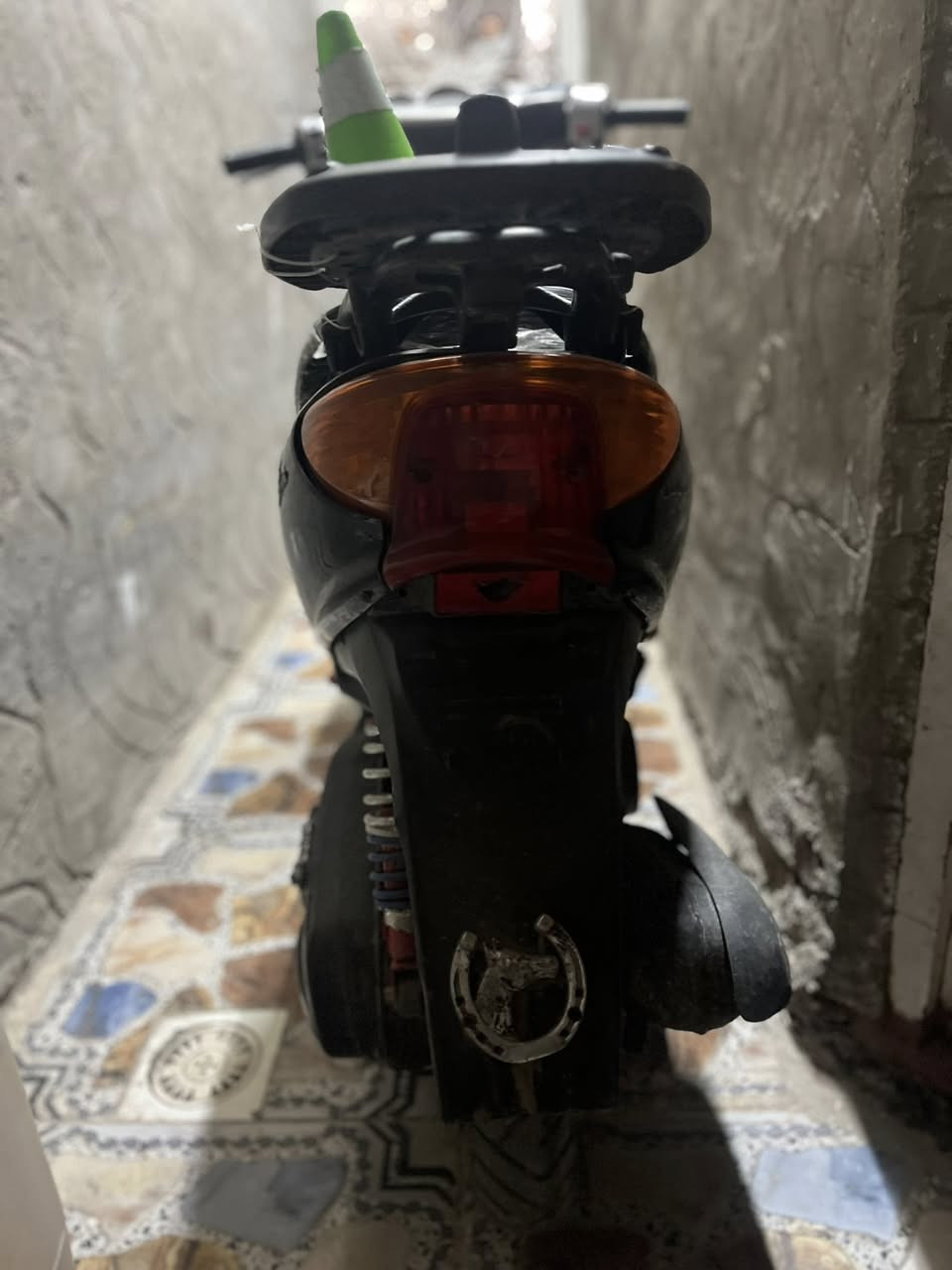 السلام عليكم دراجه 60دبل رياضي ويل كب رياضي قفل استيرن لايت عالي ناصي اشاير شغال الدراجه سلفه هندر شغاله بس الكابريتر تجاري شويه يكطع بس شغاله الدراجه وتمشي طبيعي العنوان بغداد الحريه الرقم
***********
