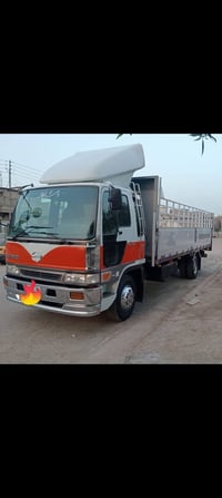 هينو انكر للبيع 80 محسن خطين موديل98 طول ستة وربع رقم انكليزي تحويل ثا...