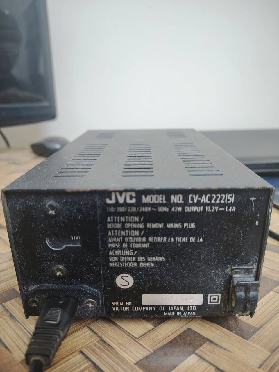 محولة JVC ياباني اصلي تحول
110-200-220-240
باقي التفاصيل مكتوبه على الجهاز
السعر 25 الف


**إذا كنت صاحب هذا الإعلان وتريد حذفه لأي سبب، رجاءا أرسل رسالة إلى الدعم الفني**