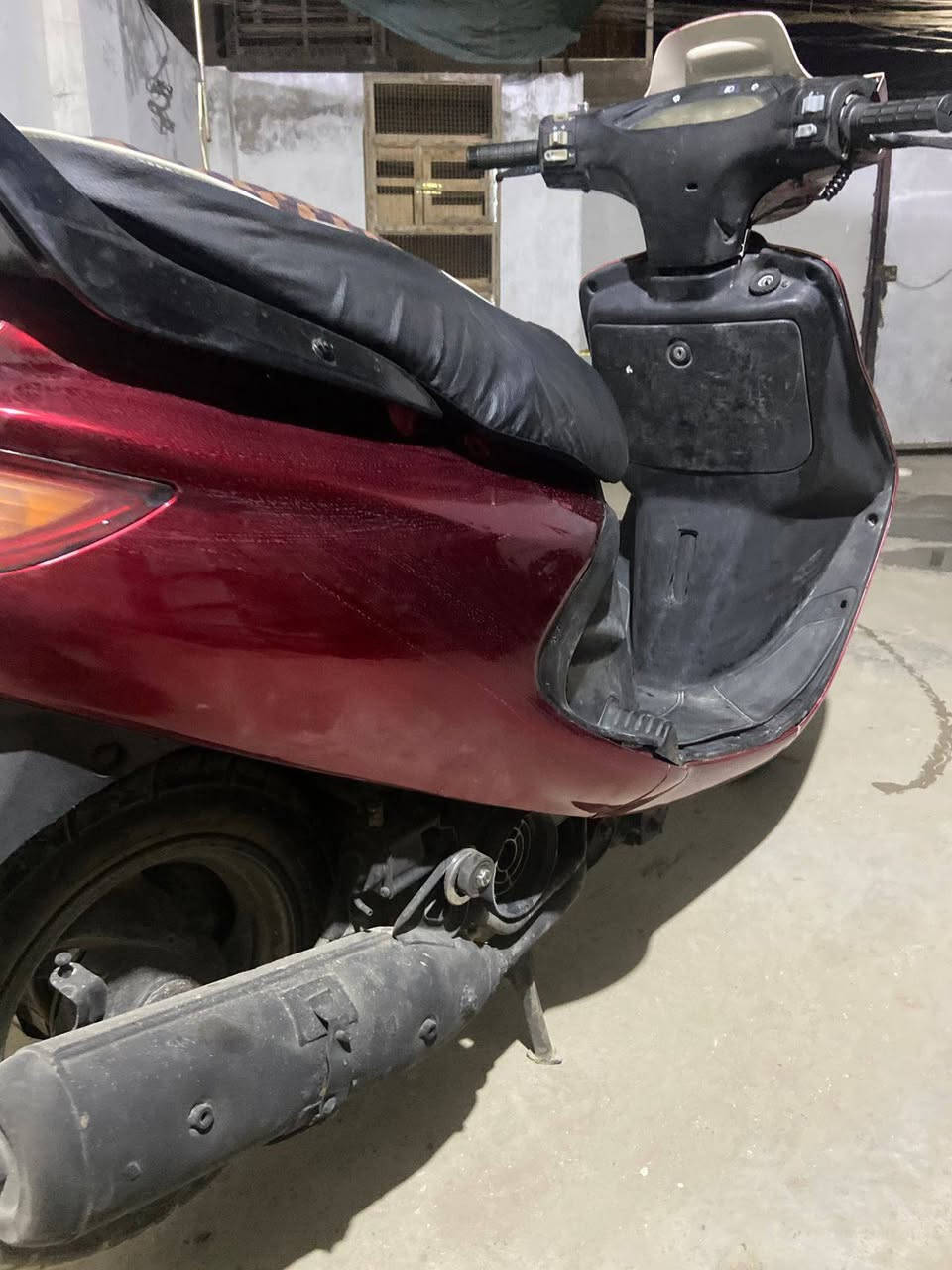 متاح فراشه فحل للبيع اي نقص مابيها سلف هندر اشاير كلها شغاله السعر ٣٢٥ وبيها مجال حله حي الايمام السعر 350 الف الأستفسار خاص او الاتصال ع الرقم ***********
