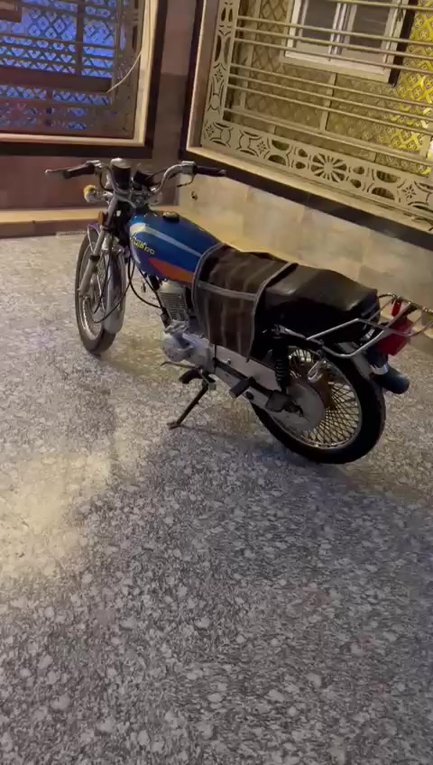 السلام عليكم
اربعة كير للبيع اصولي وكيلها العارضي 
المكان نجف حي النداء 
السعر 750


**إذا كنت صاحب هذا الإعلان وتريد حذفه لأي سبب، رجاءا أرسل رسالة إلى الدعم الفني**