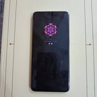 ريلمي x2 برو • ١٢٨/٨ • ظهر مكسور