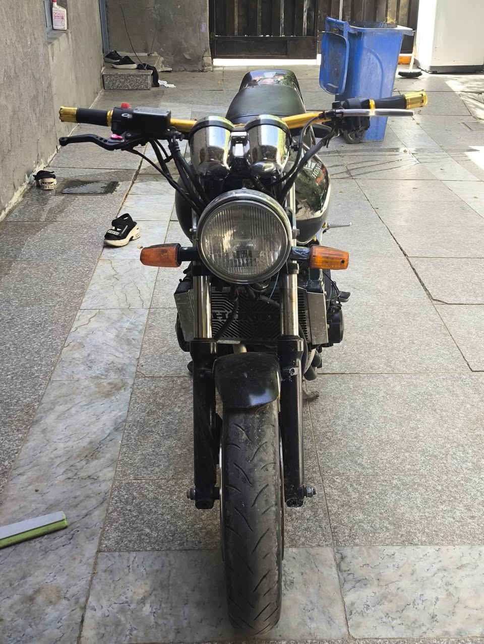 سلام عليكم شباب عندي هاي للبيع منو تفيده يتفضل


**إذا كنت صاحب هذا الإعلان وتريد حذفه لأي سبب، رجاءا أرسل رسالة إلى الدعم الفني**