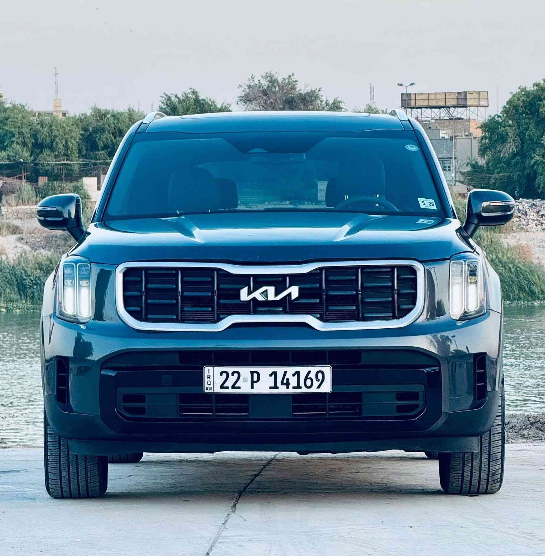 السلام عليكم
كيا تلورايد 2023 EX فول مواصفات رقم اربيل وكالة او تحويل مضمون حادثهه والسونار مرفق مع الصور 

المواصفات : بصمة / فتحة / جلد قيسي / كراسي كهرباء / تدفئة وتبريد كشنات / ٧ راكب / ٣ قطع تبريد / جنطة كهرباء / شاحن وايرليس / مود درايف / تشغيل عن بعد / حساسات خلفية / هندبريك بصمة / لايت LED امامي وخلفي / كراسي منفصل / نظام ترحيب / اشاير مري / مري شفط / اطفاء ذاتي / شاشة كبيرة نفكيشن / تبريد مركزي / رادار جانبي / رادار امامي / مانع انزلاق / محرك ٦ سلندر 

مكاني الكاظمية 

للتواصل والاستفسار : 

***********
