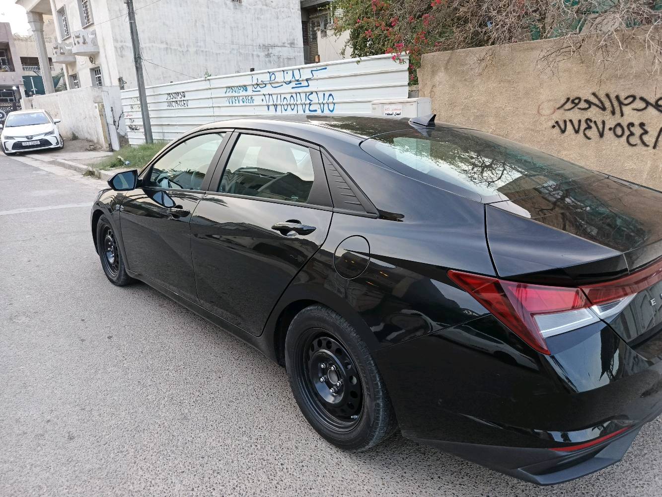 السلام عليكم
النترا موديل ٢٠٢١ للبيع لو المراوس ب K4 
مواصفات السيارة:
(رادرات أمامي خلفي +حساسات امامي خلفي+رادار مري جانبي +ثلاث وضعيات قيادة +لسيارة بصمة+مثبت سرعة+تحديد مسار +تشخيل عن بعد) 
حادث لسيارة موضح بل صور 
لسعر 140وبيهة مجال 
للتوصل وتساب ***********