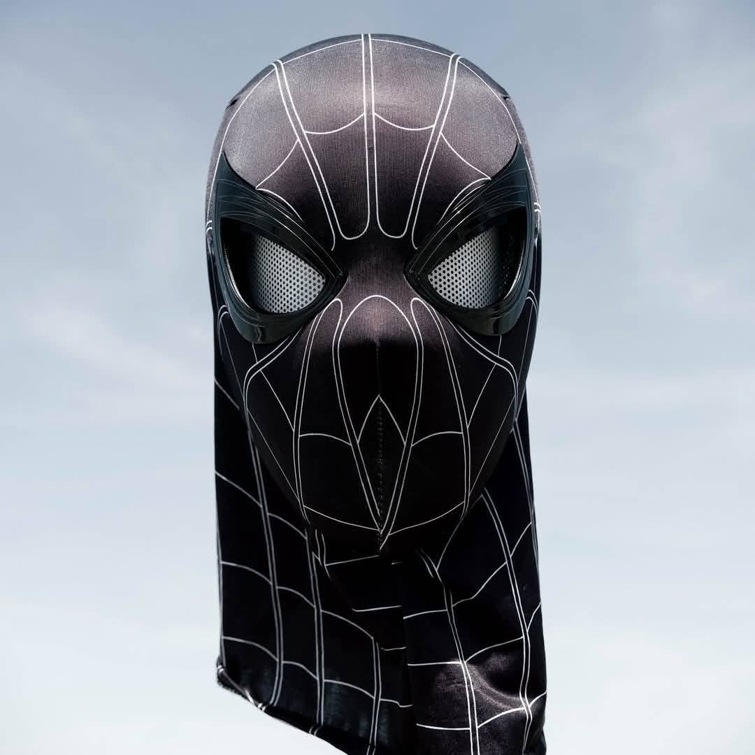 قناع سبايدرمان لون الأسود،مشابه للبدلة التكافلية Symbiote suit
يلبس كل الاحجام سعره 30ويه توصيل


**إذا كنت صاحب هذا الإعلان وتريد حذفه لأي سبب، رجاءا أرسل رسالة إلى الدعم الفني**