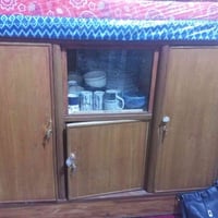 07812514992بوفيه لبيع ب٧٥ قفل