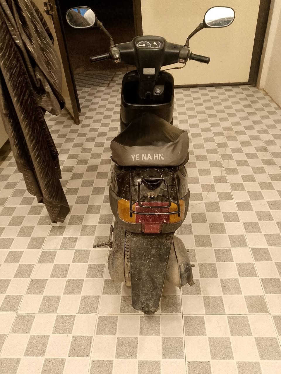 ماطور لبيع السعر 300 وبي مجال مدفوع كمرك مل رسوم بس باقي ترقيم  العنوان موصل حي تعليم ***********
***********
