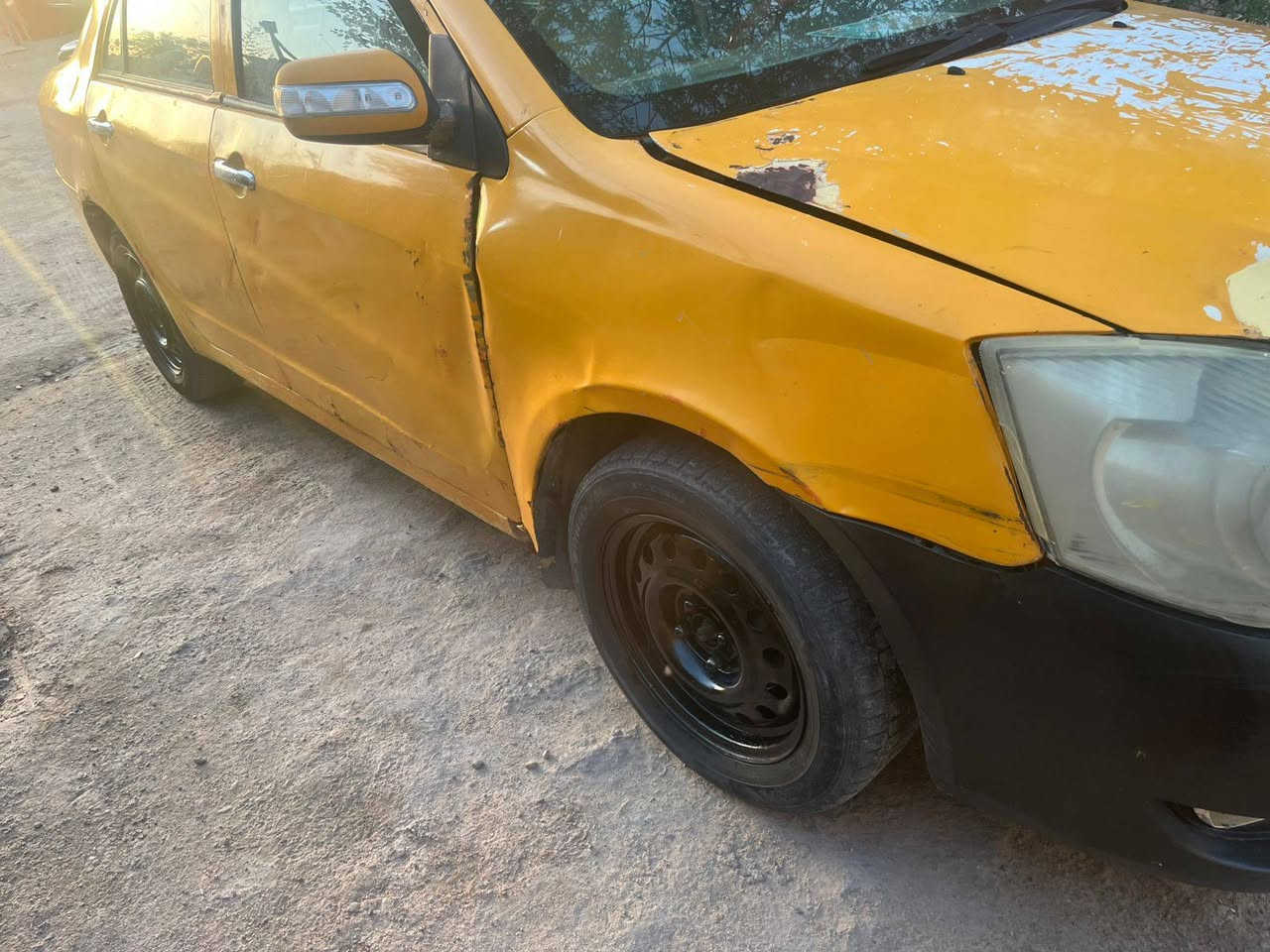 السلام عليكم
سياره للبيع جيلي  11 رقم الألماني بغداد راعيها موجود تحويل مباشر هيئة وغرامات كفاله ع بائع سياره جاهزه مكينه وكير كولاله اوتوماتيك كهربائيات شغله تبريد نقص غاز مكان البصره خاص مفتوح مراوس السعر 15وبيها مجال لشراي


**إذا كنت صاحب هذا الإعلان وتريد حذفه لأي سبب، رجاءا أرسل رسالة إلى الدعم الفني**