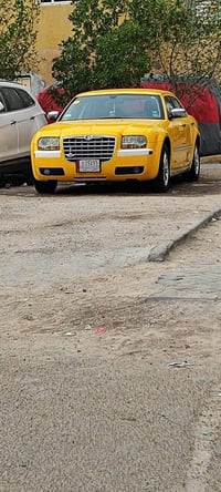 كرايسلر ٣٠٠ • ٢٠١٠ • مكينة ٣