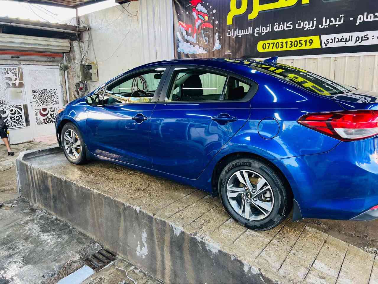 فورتي 2018
رقم اربيل الجديد سنويته تنتهي ب2030 بسمي تحويل 
كلين كفله عامه من الصبغ والضربه حته الدعميات 
تبريد ثلج 
موصفات معروفه 
مكاني بغداد الدوره 
السعر 120 وبيه مجال بسيط كلش
*********** بغداد, العراق
