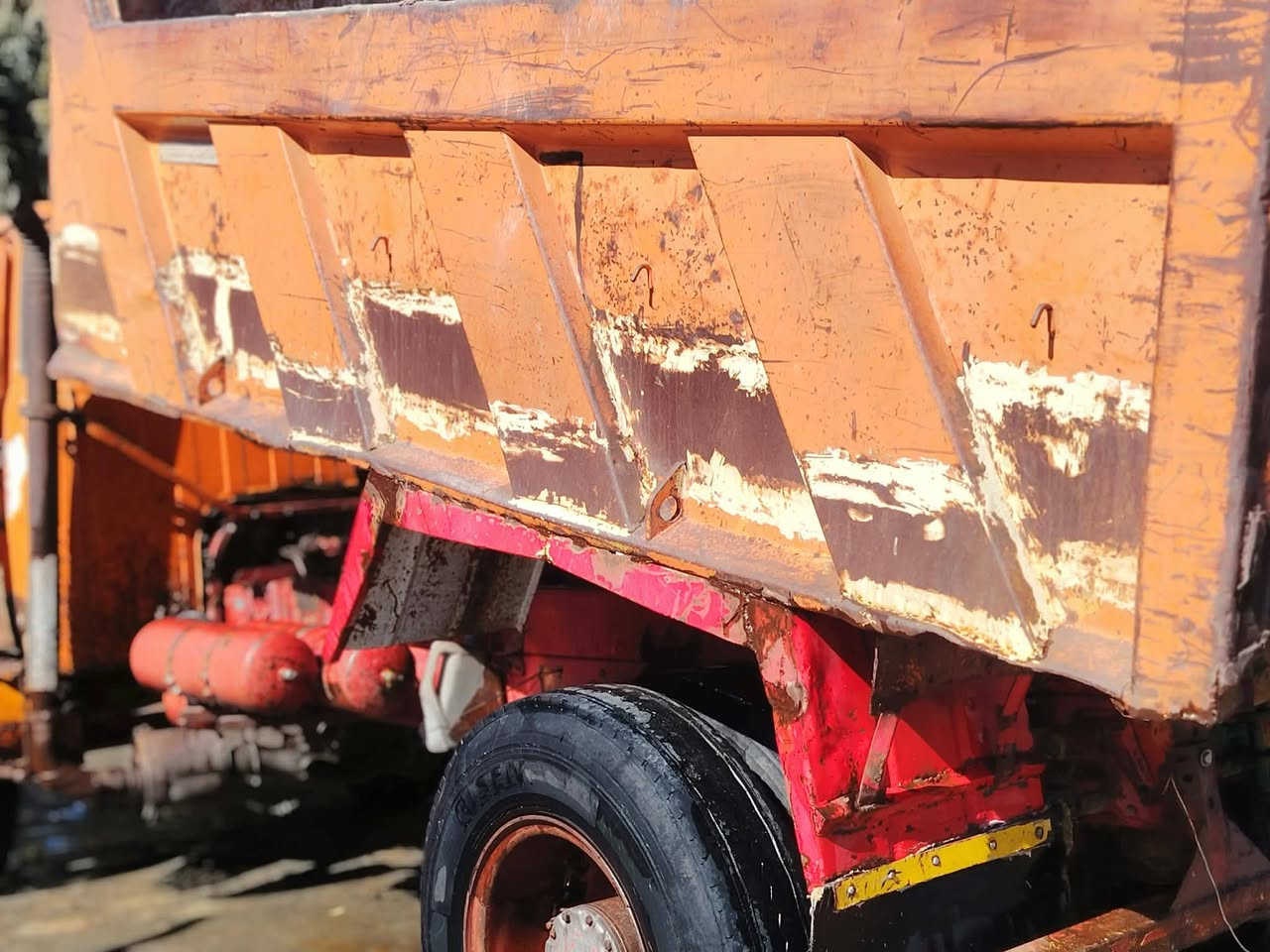 مان 82 للبيع رقم بغداد بأسمي 
كير محرك أكسل مكفولات 
***********
