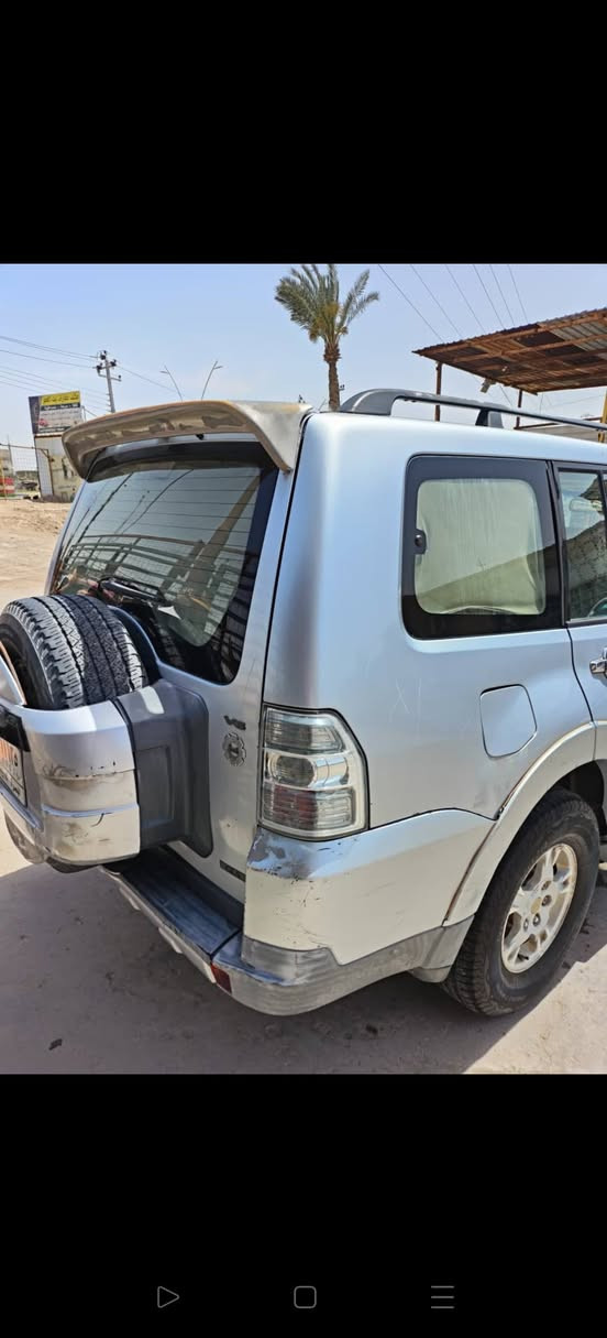 باجيرو ياباني 2007 محرك 6 سلندر 3500 بسمنة رقم بصرة شرط التحويل  سعر مناسب الاستفسار على الرقم *********** ابومحمد
