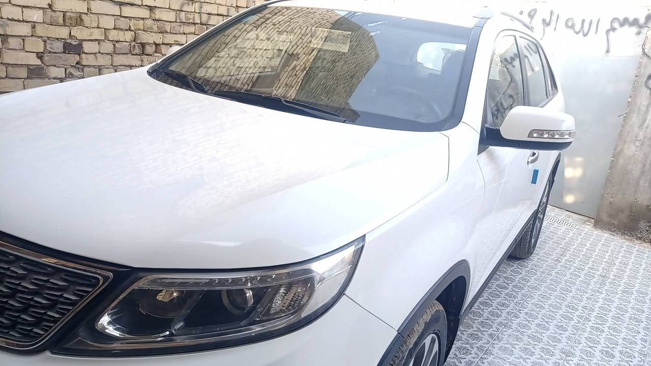 السلام عليكم سورنتو 14 واسط مكان السياره ديوانيه كير ومكينه شرط مامفتوح 2400 مكفوله فقط شبر بارد بلجنطه ويل 17 حساسات امامي خلفي مري شفط لدات اشاير بلمري  بالابواب تحكمات 7 راكب ثلاث قطع تبريد السعر 181 //***********
